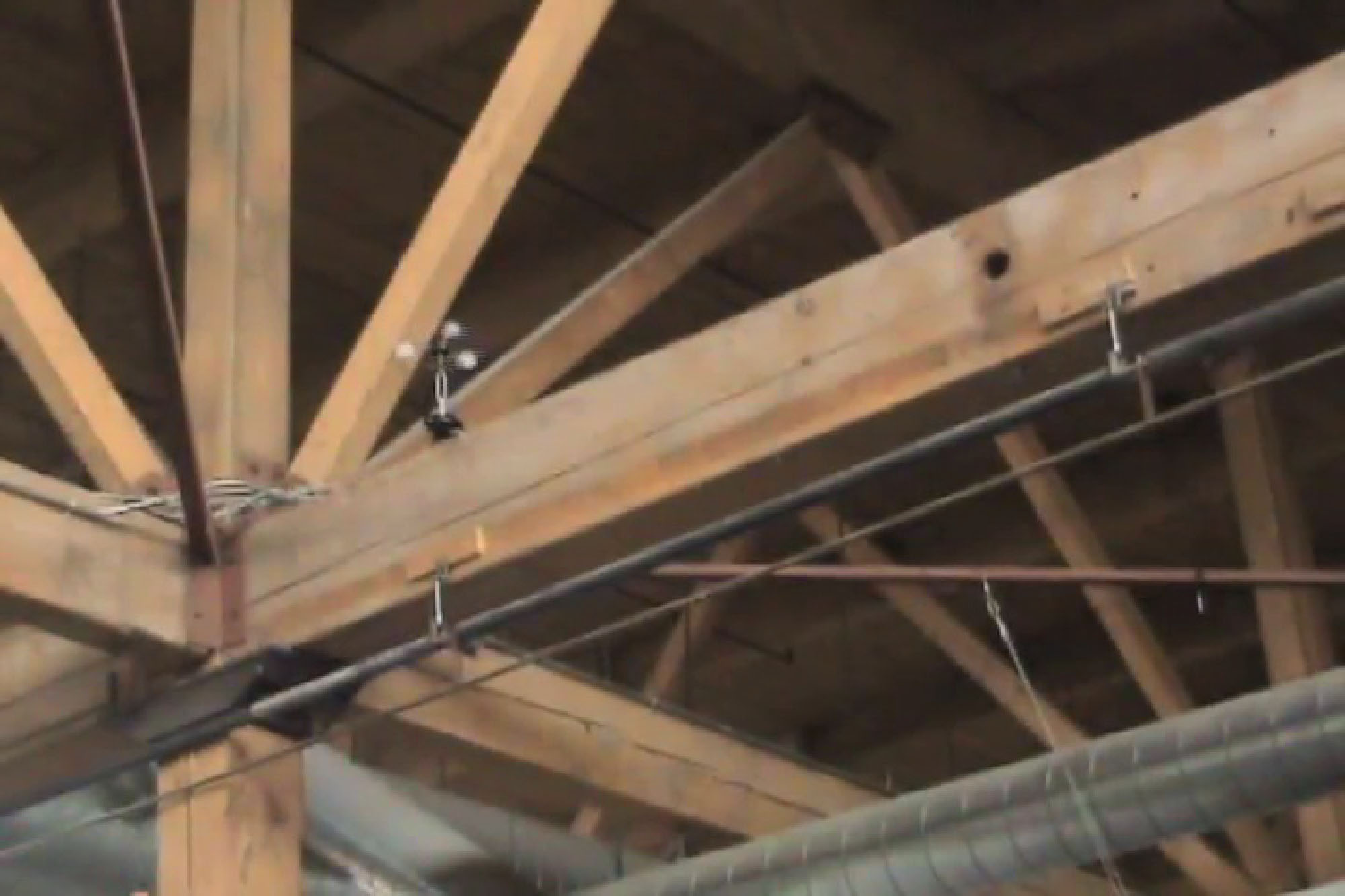 Absence of Roof