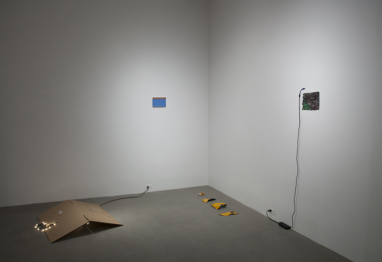 average_sweethearts_dueling_scar_and_driving_accident