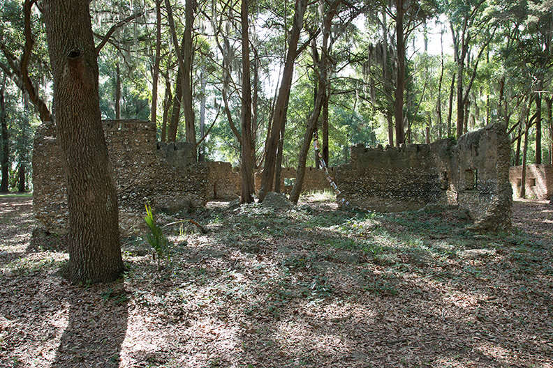 rum_distillery_ruins_installation