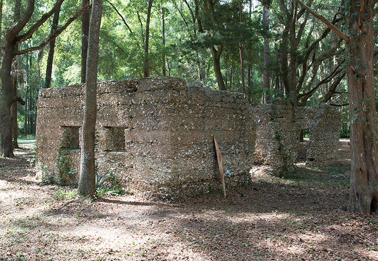 rum_distillery_ruins_installation